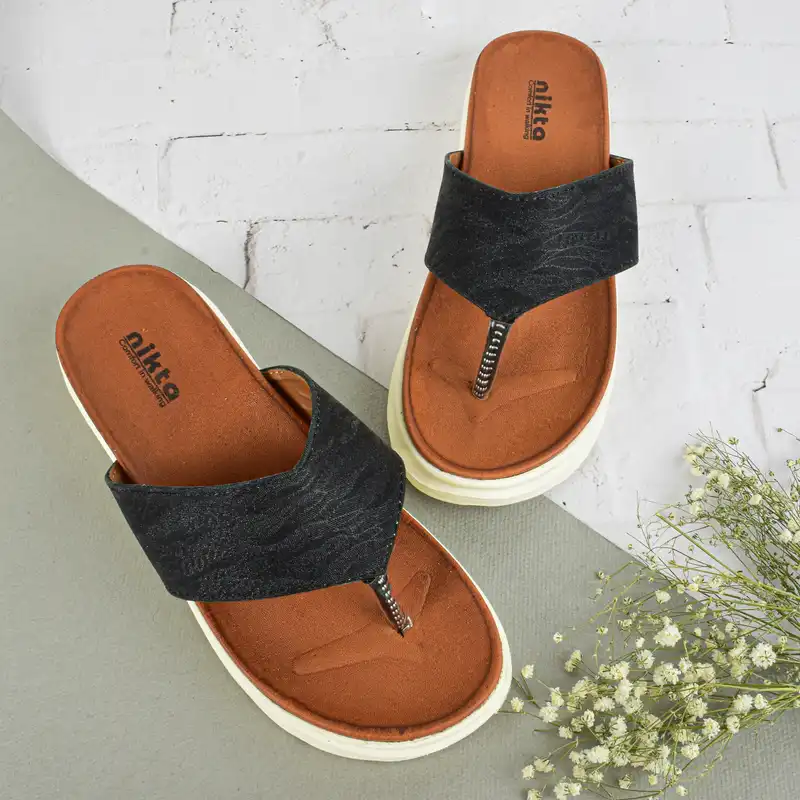 دمپایی لاانگشتی زنانه نیکتا مدل لیون کد BK.2957