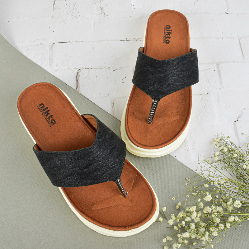 دمپایی لاانگشتی زنانه نیکتا مدل لیون کد BK.2957