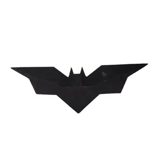 دیوارکوب مدل خفاش گرافیکی 