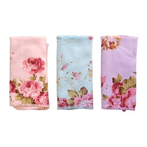 نقد و بررسی دستمال آشپزخانه مدل حوله ای مکروفایبر طرح گلدار بسته 3 عددی توسط خریداران