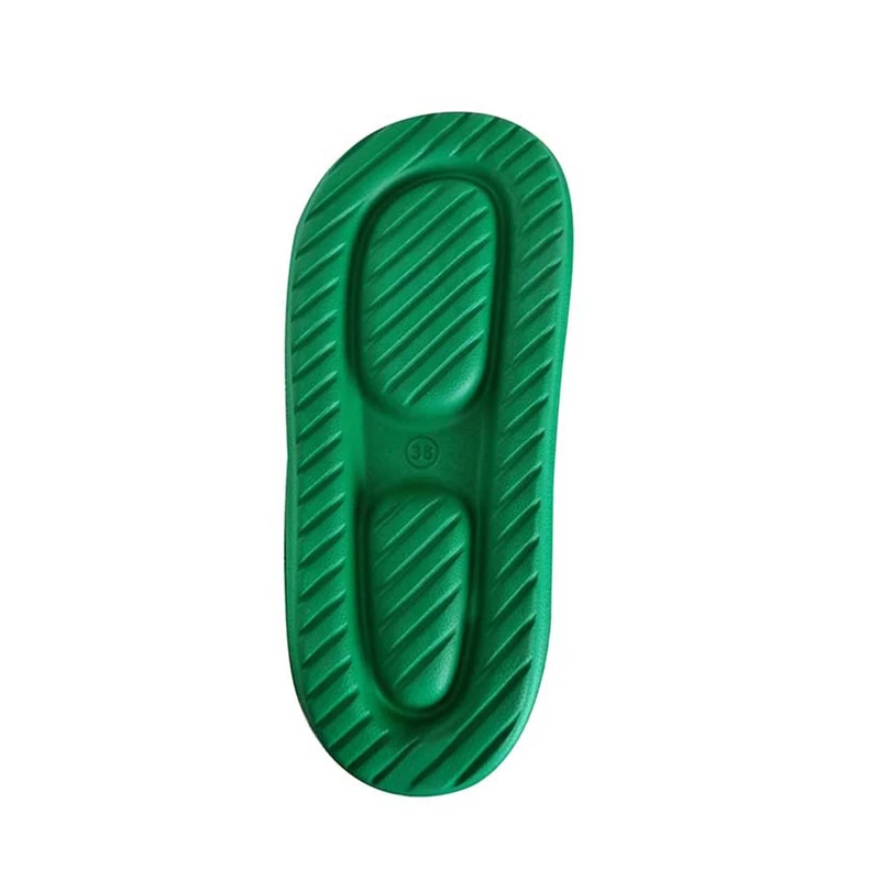 عکس شماره 36 : دمپایی زنانه کد 92-pe