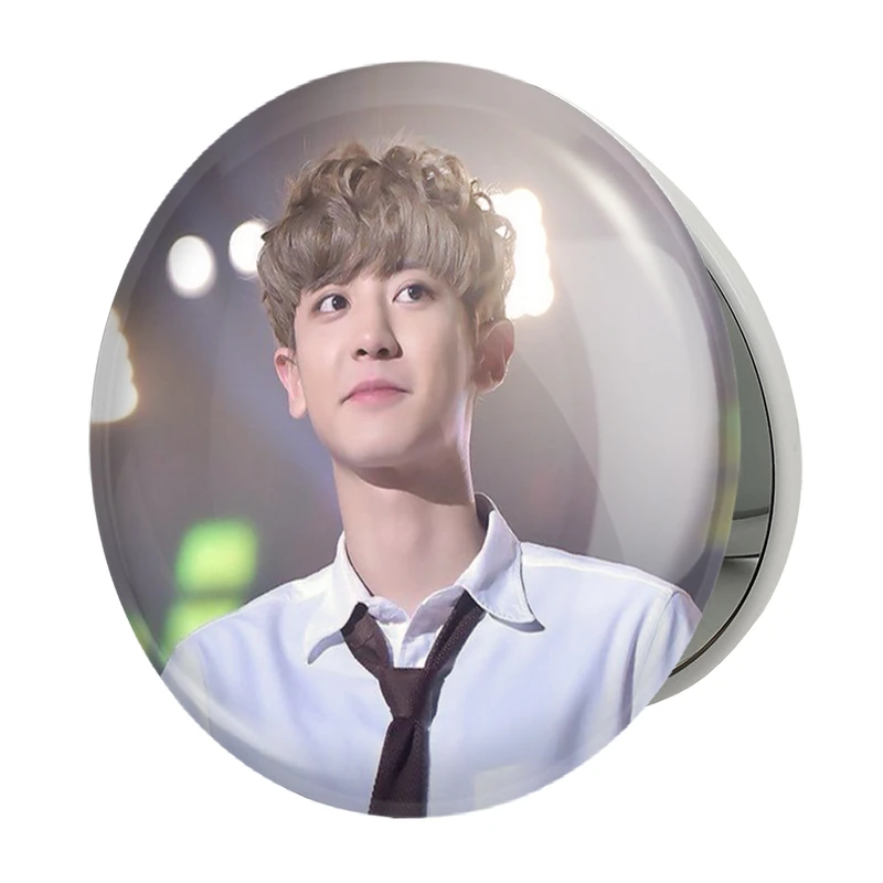 آینه جیبی خندالو طرح پارک چانیول گروه اکسو EXO مدل تاشو کد 13333 