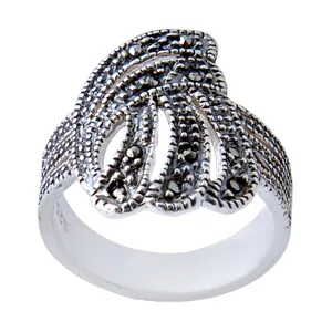 انگشتر نقره زنانه بازرگانی میلادی مدل  فول نگین برلیان کد AW_343