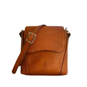 کیف دوشی چرمی مدل ایلام