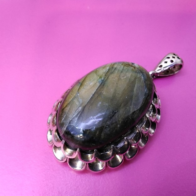 آویز گردنبند نقره زنانه مدل glsr-2005 آویز گردنبند نقره زنانه مدل glsr-2005