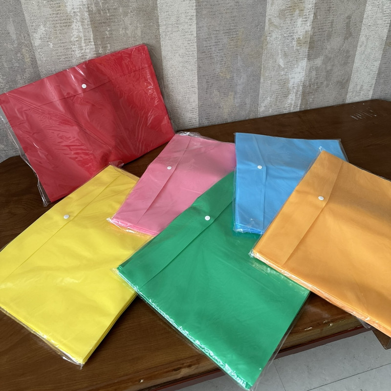 پوشه دکمه دار مدل A.3 بسته 60 عددی