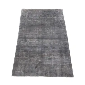 گبه بختیاری شش متری  مدل ابرش زمینه طوسی