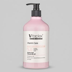 شامپو مو ویتاپلکس مدل Vitamin Care 01 حجم 500 میلی‌لیتر مناسب موهای خشک و معمولی، نرم‌کننده، مرطوب‌کننده، تقویت‌کننده، ترمیم‌کننده، براق‌کننده و ضد وز
