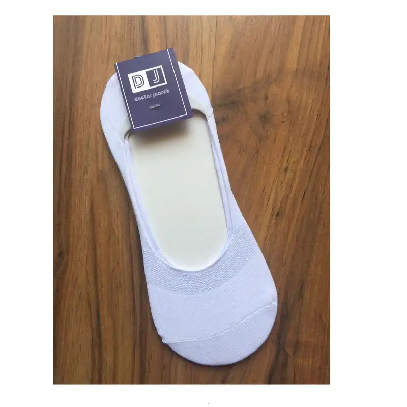 جوراب زنانه مدل کالج روباز پشت ژله ای رنگ سفید