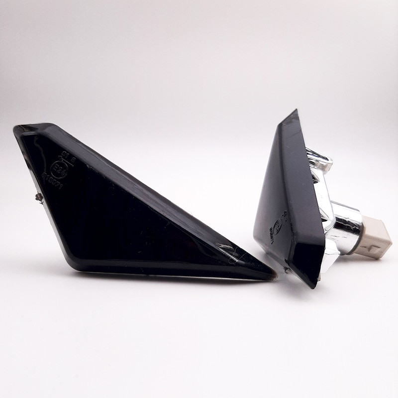 چراغ راهنما گلگیر خودرو مدل CHRGSDمناسب برای ساینا بسته 2 عددی