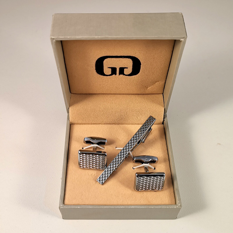 ست دکمه سردست و گیره کراوات مردانه مدل 529