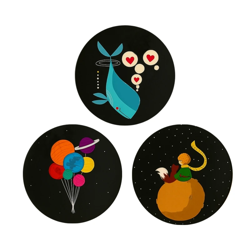 بشقاب دیوارکوب سفالی طرح فانتزی فضایی کد D507 مجموعه 3 عددی