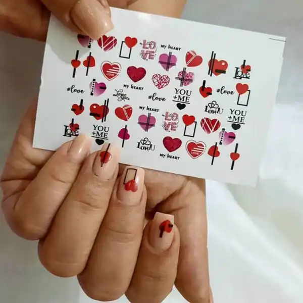 استیکر طراحی ناخن طرح قلب کد C207