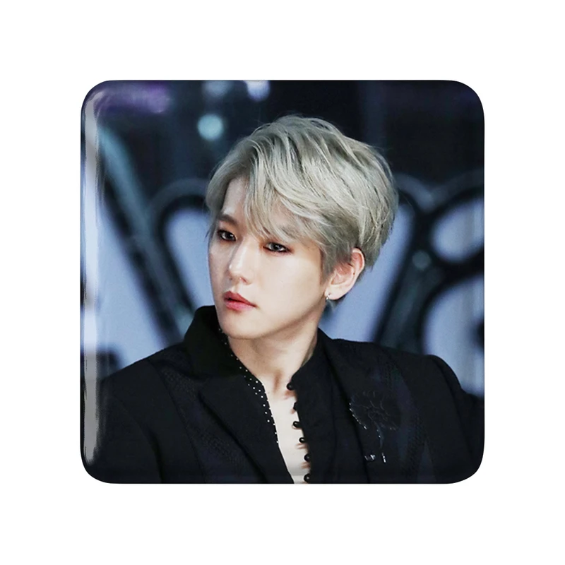 مگنت خندالو مدل بکهیون گروه اکسو EXO کد 13601