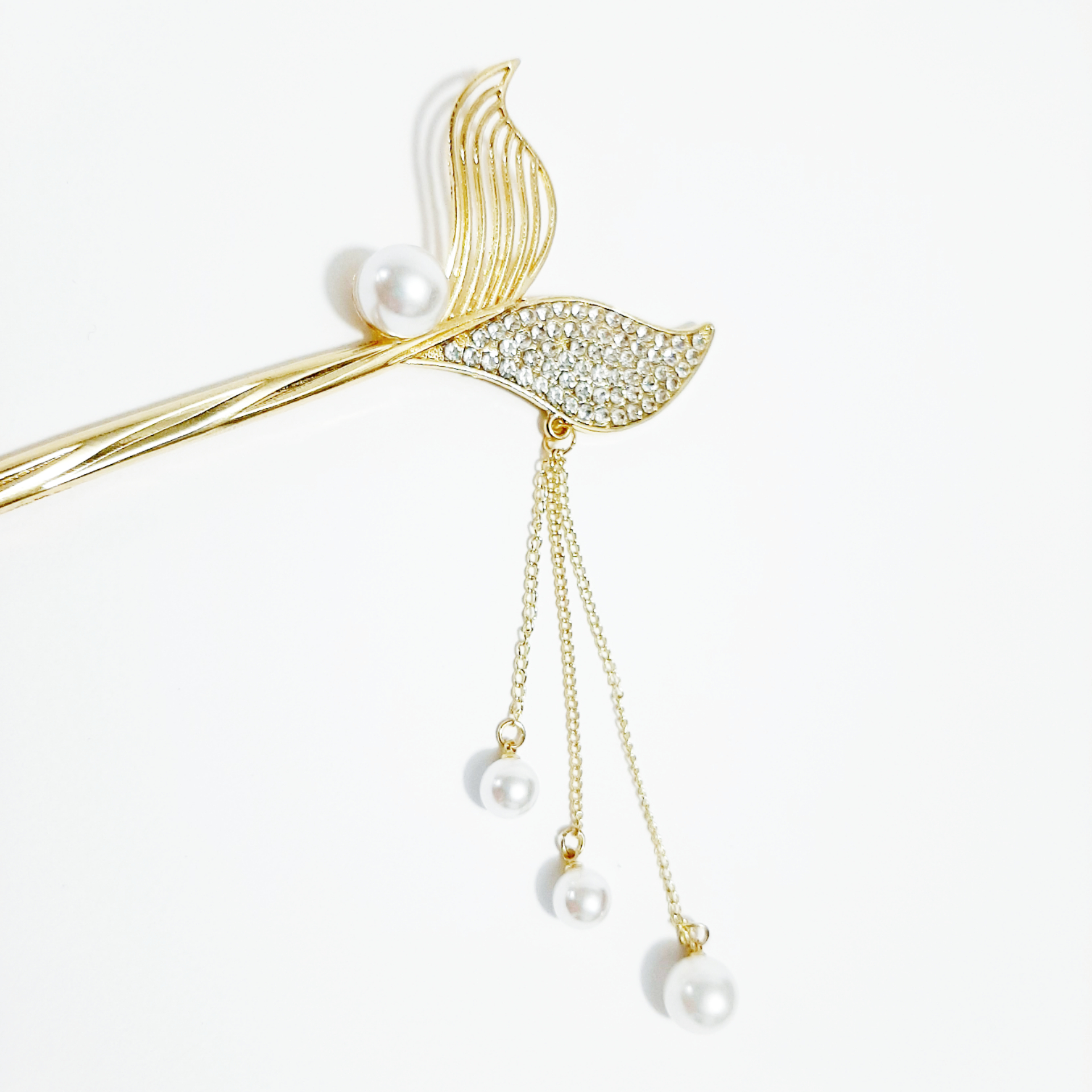 گیره مو زنانه مدل پین طرح دم ماهی نگینی