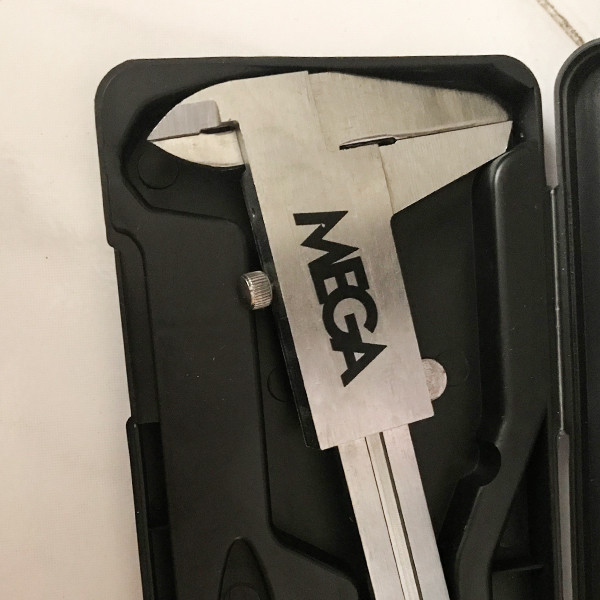 کولیس مگا کد MG01 گستره 0-150 میلی متر