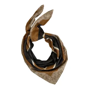 روسری زنانه مدل نخی قواره 120