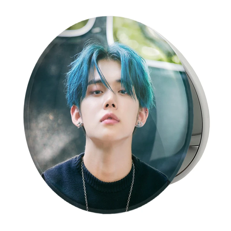 آینه جیبی خندالو طرح یونجون گروه تی اکس تی TXT مدل تاشو کد 19974 