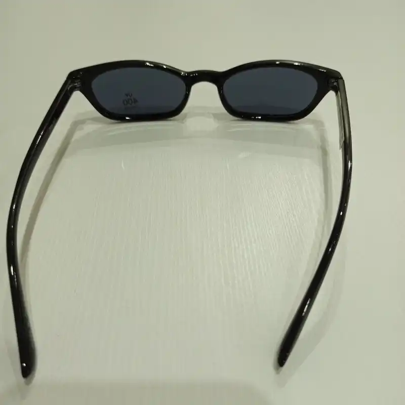 عینک آفتابی زنانه سیکس مدل 62022