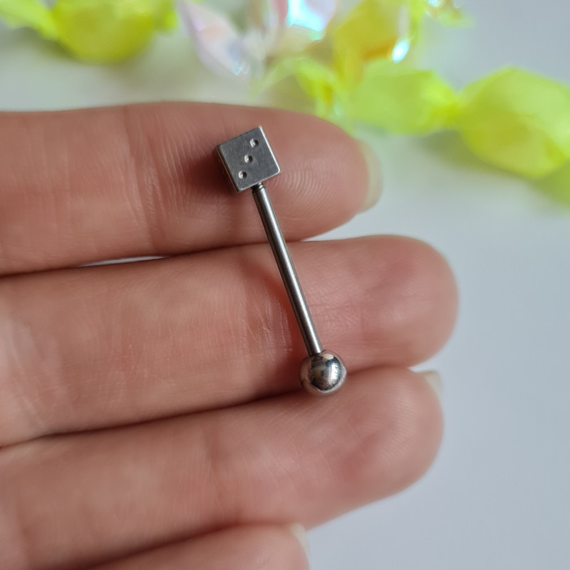 پیرسینگ مدل تاس پیرسینگ مدل تاس