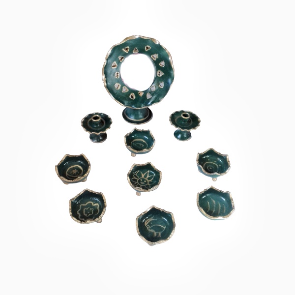 هفت سین و آینه شمعدان سفالی طرح باستانی مجموعه ۱۰ عددی