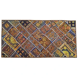 رومیزی سوزن دوزی کد MOSBO8