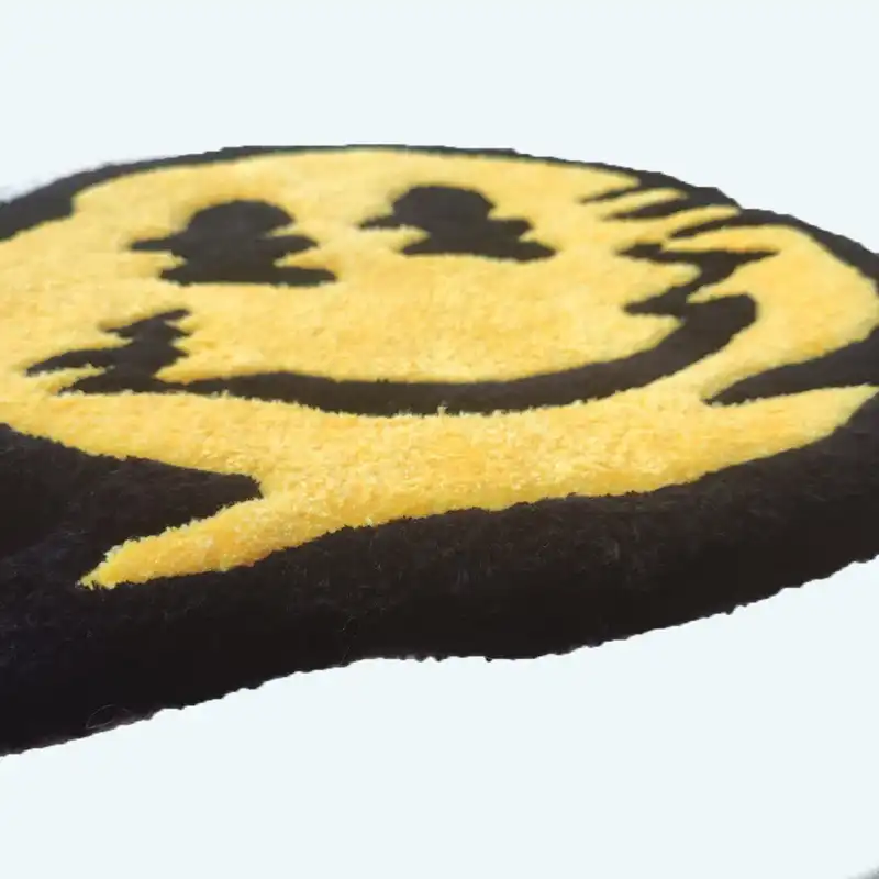 پادری مدل استیکر کد 01 سایز 52x52 سانتی متر