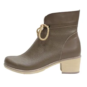 نیم بوت زنانه مدل ویرا کد 9942