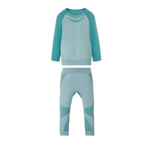 ست تی‌شرت و لگینگ ورزشی پسرانه مدل بیس