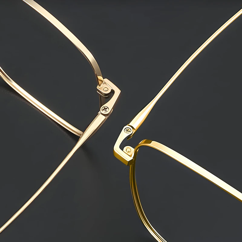 عکس شماره 4 : فریم عینک طبی تیتانیوم مدل shangtai-sek02