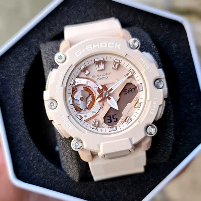 ساعت مچی عقربه ای کاسیو مدل GMA-S2200M-4ADR