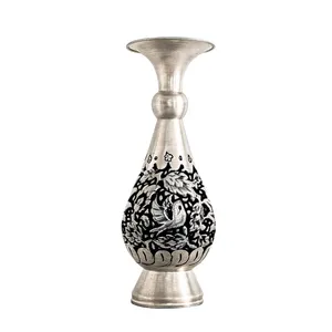 گلدان قلمزنی طرح سفید شده کد01