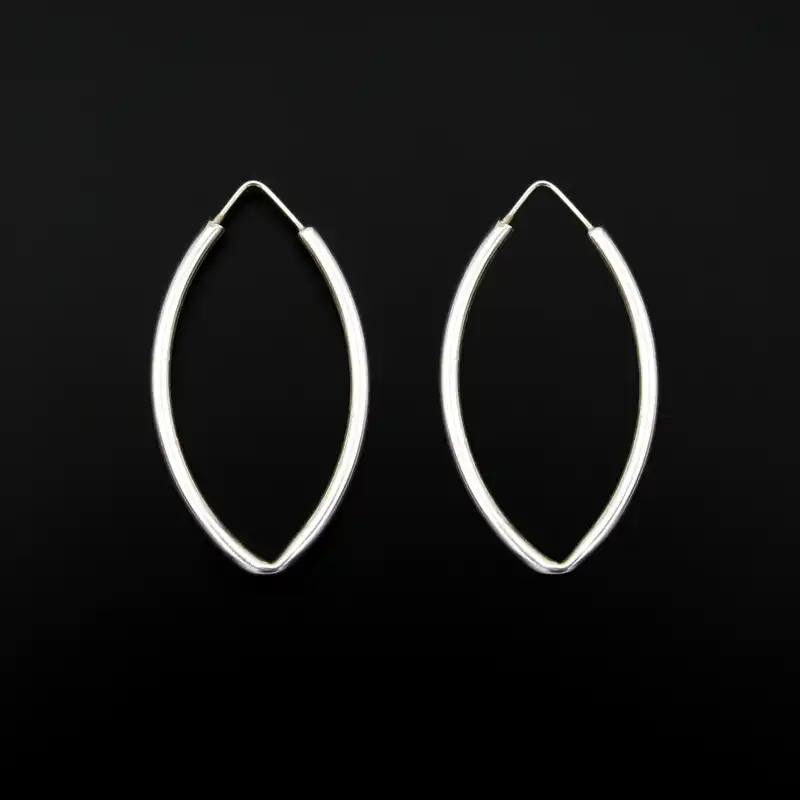 گوشواره نقره زنانه مانچو مدل efs006