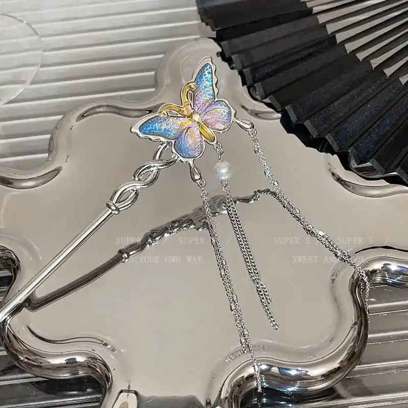 گیره مو زنانه مدل کانزاشی طرح پروانه آویزدار