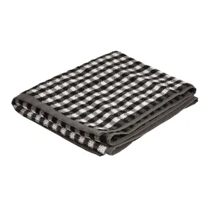 حوله دستی مدل Venice سایز 50 × 90 سانتی متر