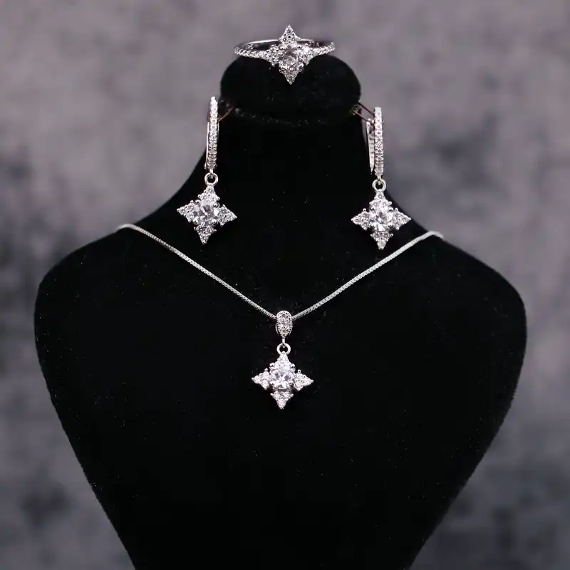 نیم ست نقره زنانه جی تی ای مدل جواهری