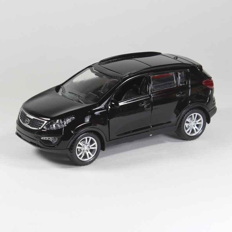 ماشین بازی مدل 2014 Kia Sportage کد 0101