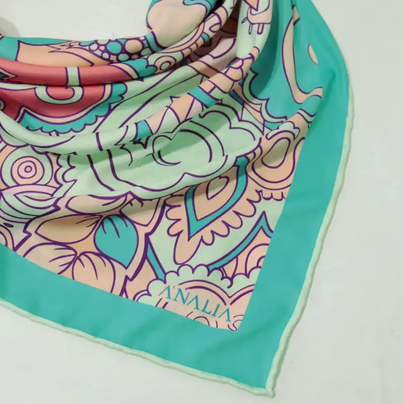 روسری زنانه مدل ابریشم دست دوز کد ana-5076-90