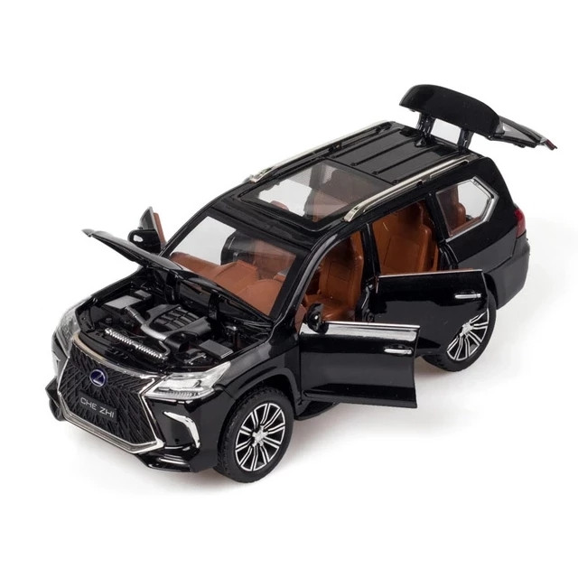 ماشین بازی مدل LX570