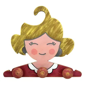 آویز لباس کودک مدل دختر