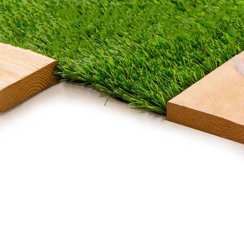 چمن مصنوعی مدل europe-L25 بهاری سایز 25×2 متر