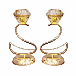 شمعدان مدل 521 مناسب برای شمع استوانه ای مجموعه دو عددی