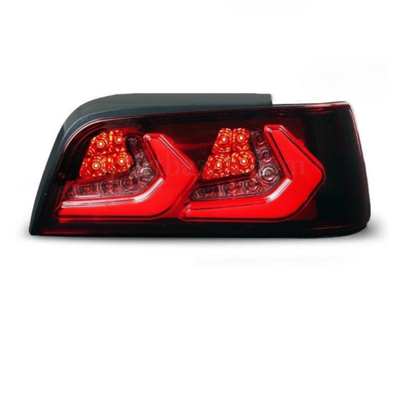 چراغ خطر عقب ان جی کو مدل k01مناسب برای پژو پارس بسته 2 عددی