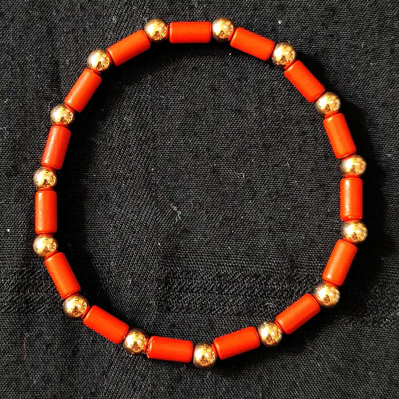 دستبند زنانه اکسسورایز مدل کشی مهره ای بسته سه عددی