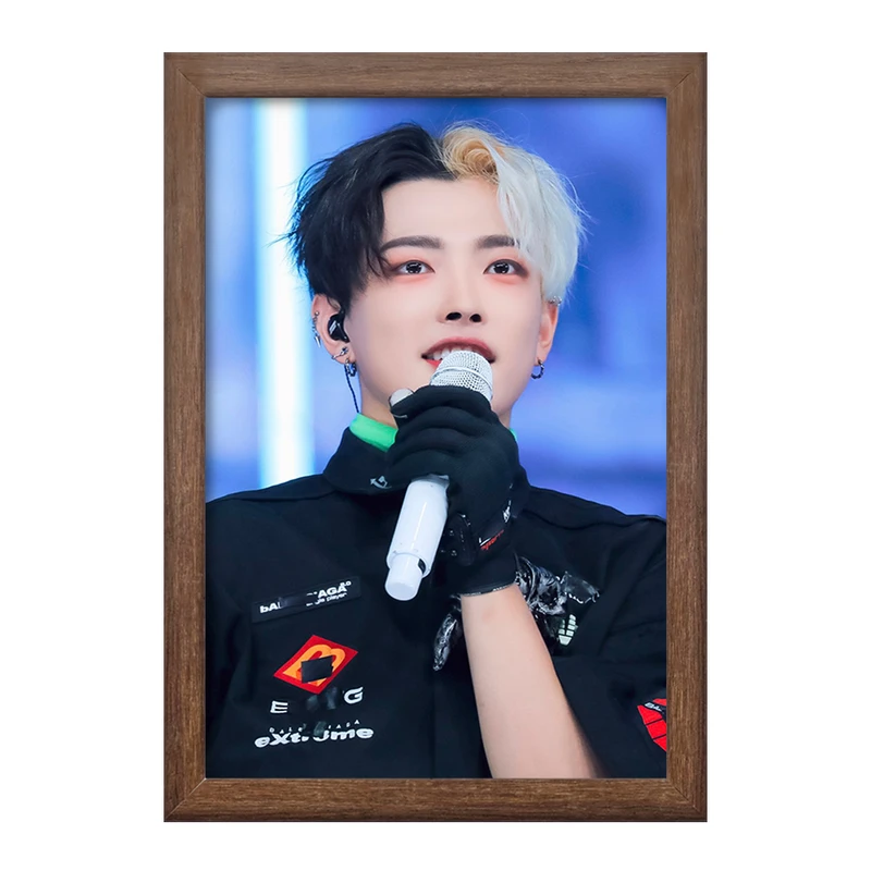 تابلو خندالو طرح هونگ جونگ گروه ایتیز ATEEZ  کد 21244