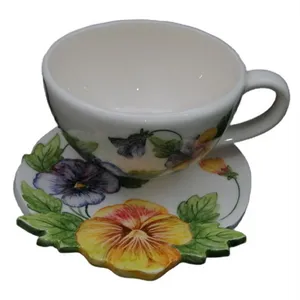 ست فنجان و نعلبکی سرامیکی هیواسرامیک طرح بنفشه 2 کد 8144720