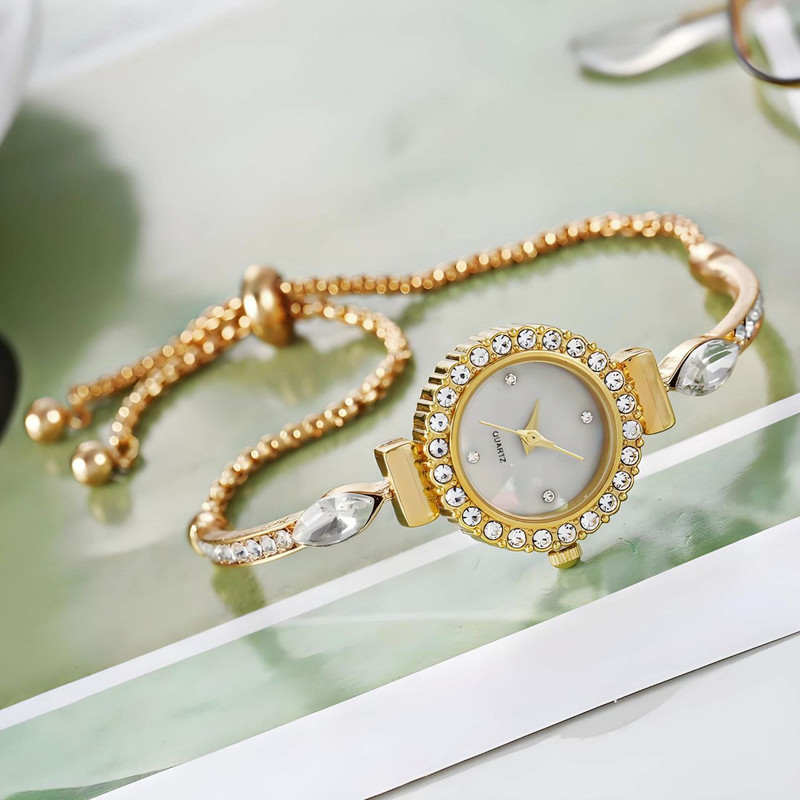 ساعت مچی عقربه ای زنانه مدل قفل کرواتی ts