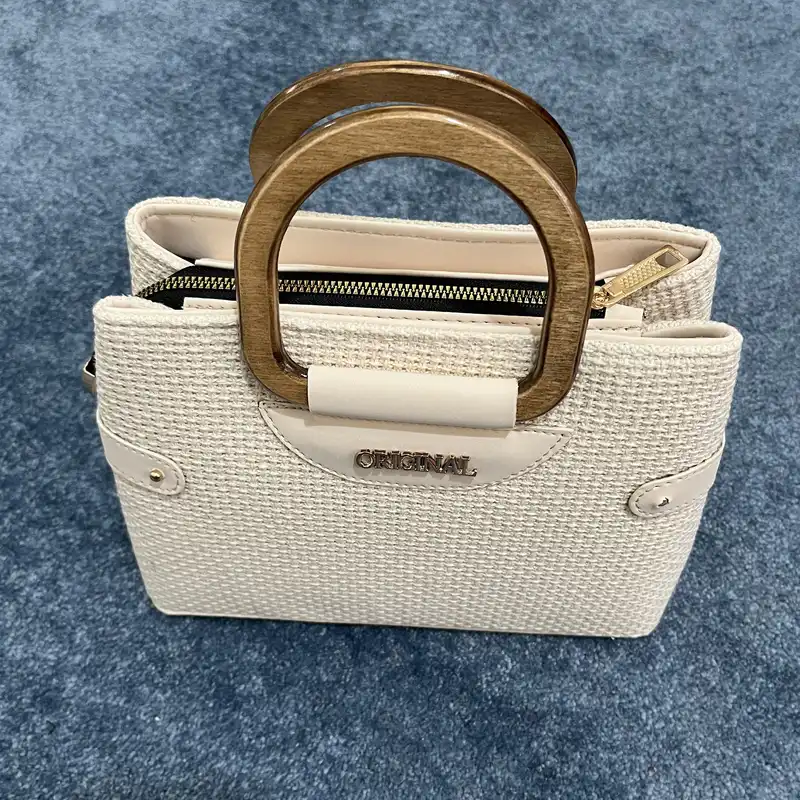 کیف دستی زنانه مدل کنفی دسته چوبی