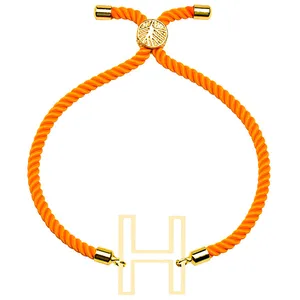 دستبند طلا 18 عیار دخترانه کرابو طرح H مدل Krd1686