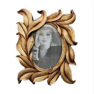 قاب عکس مدل گلبرگ